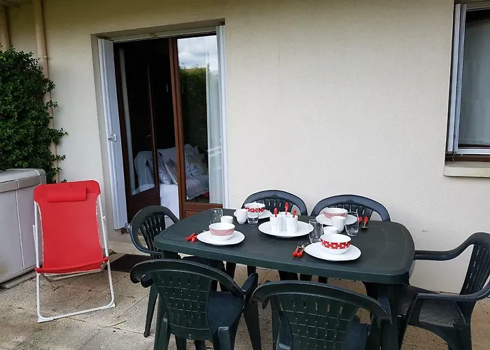 Appartement 2 pièces rez-de-jardin à 2 pas de la plage et de la thalasso